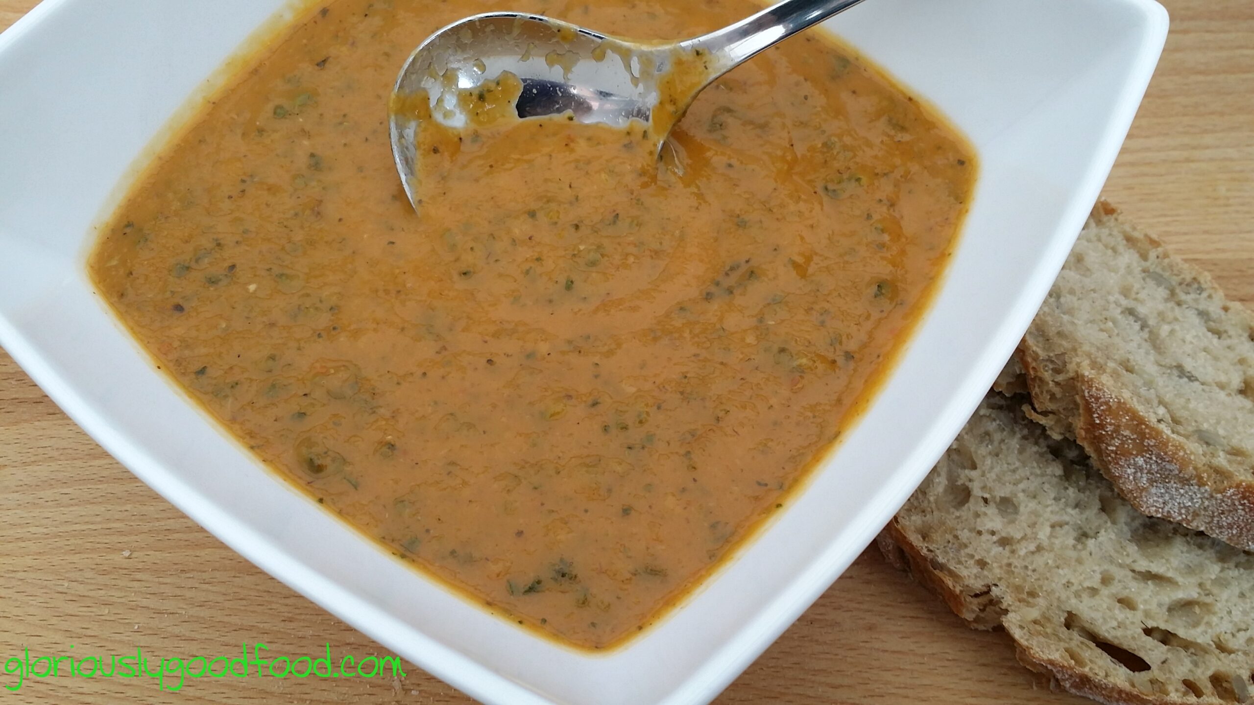 Roasted Courgette and Sweet Pepper Soup | Low Fat Courgette and Pepper Soup | Reflux Recipe